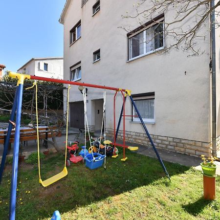 Traditional Apartment In Zadar With Garden Ngoại thất bức ảnh