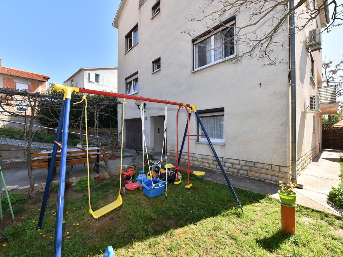 Traditional Apartment In Zadar With Garden Ngoại thất bức ảnh